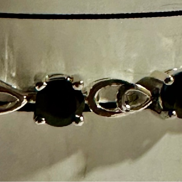 925 Sterling Silver Genuine Blue Sapphire Bolo Bracelet Lot#158 - Picture 4 of 8